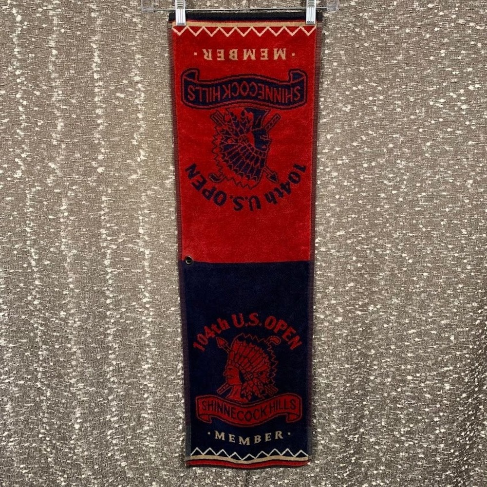 Shinnecock Hills Member Golf Towel 104th US Open Red Navy Blue Grommet